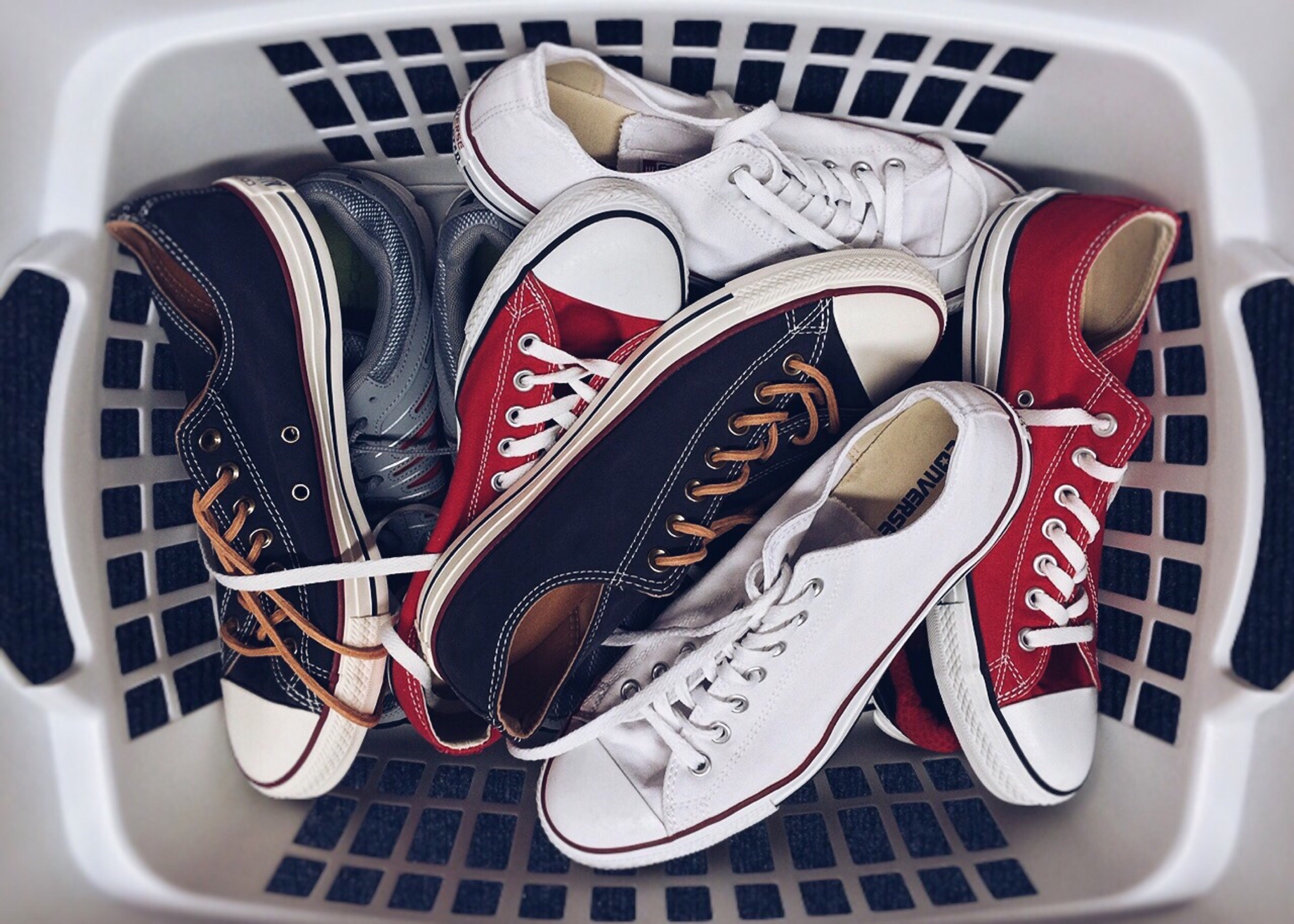 Accountant Interesseren Zeggen 4x schoenen schoonmaken: stof, suède, leer en witte sneakers – Hét blog  over schoonmaken